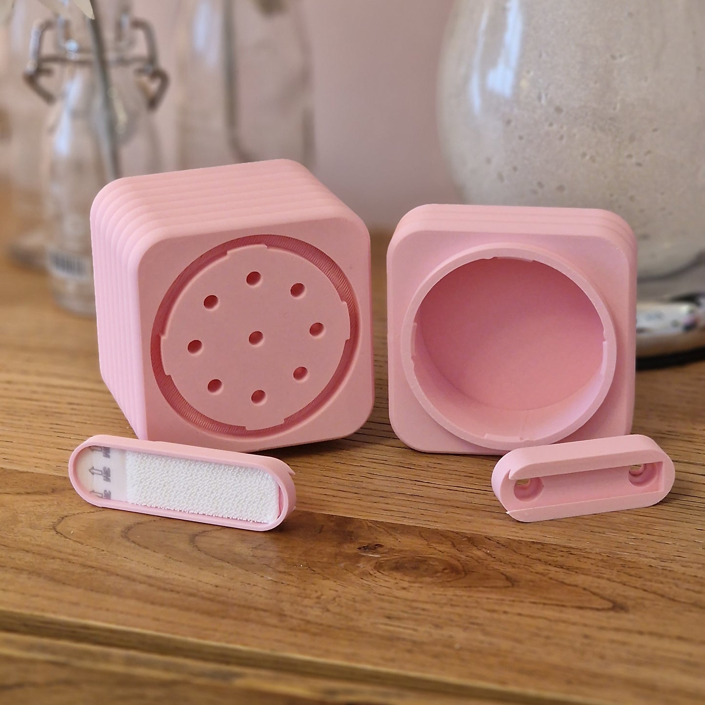 The Square Wall Poppy