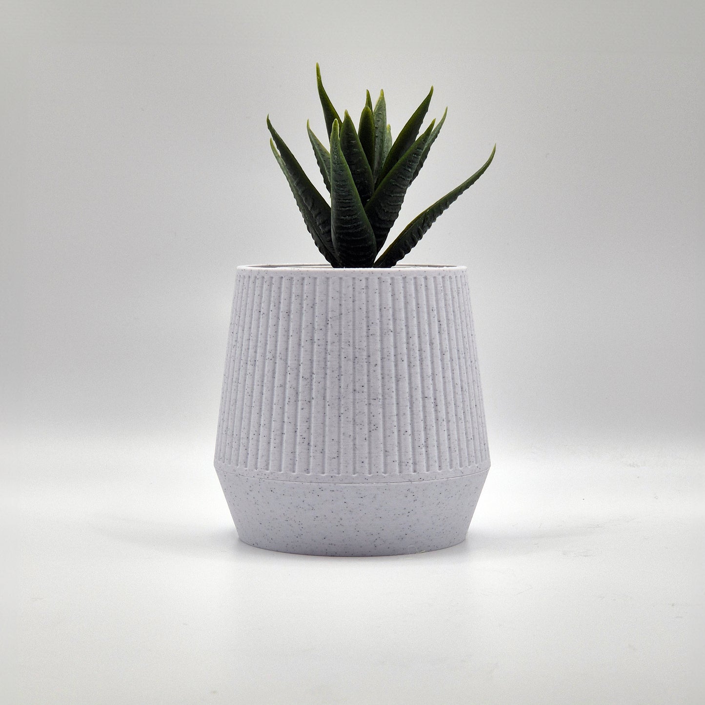 Wall MCM Planter